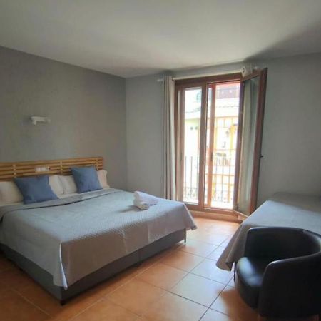 Hotel Acebo Plaza Mayor Jaca Exterior photo